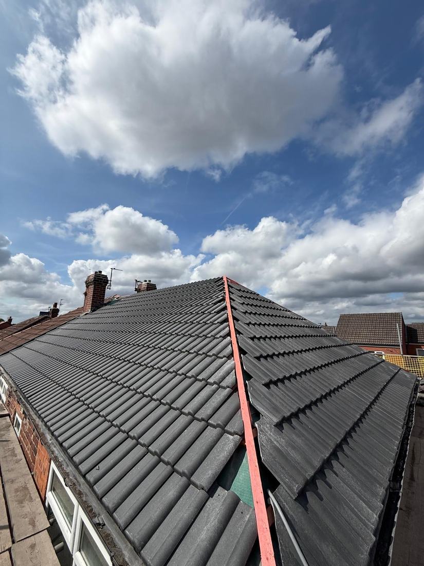 D & P job: new tiled roof