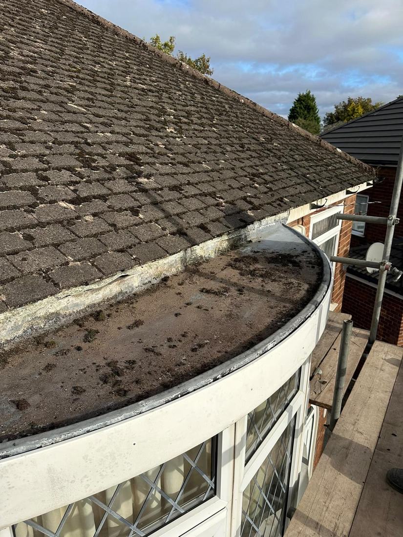 D & P job: bay roof, before