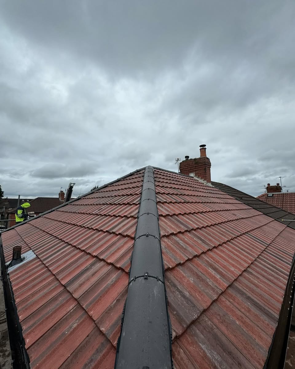 New tile roof and ridge